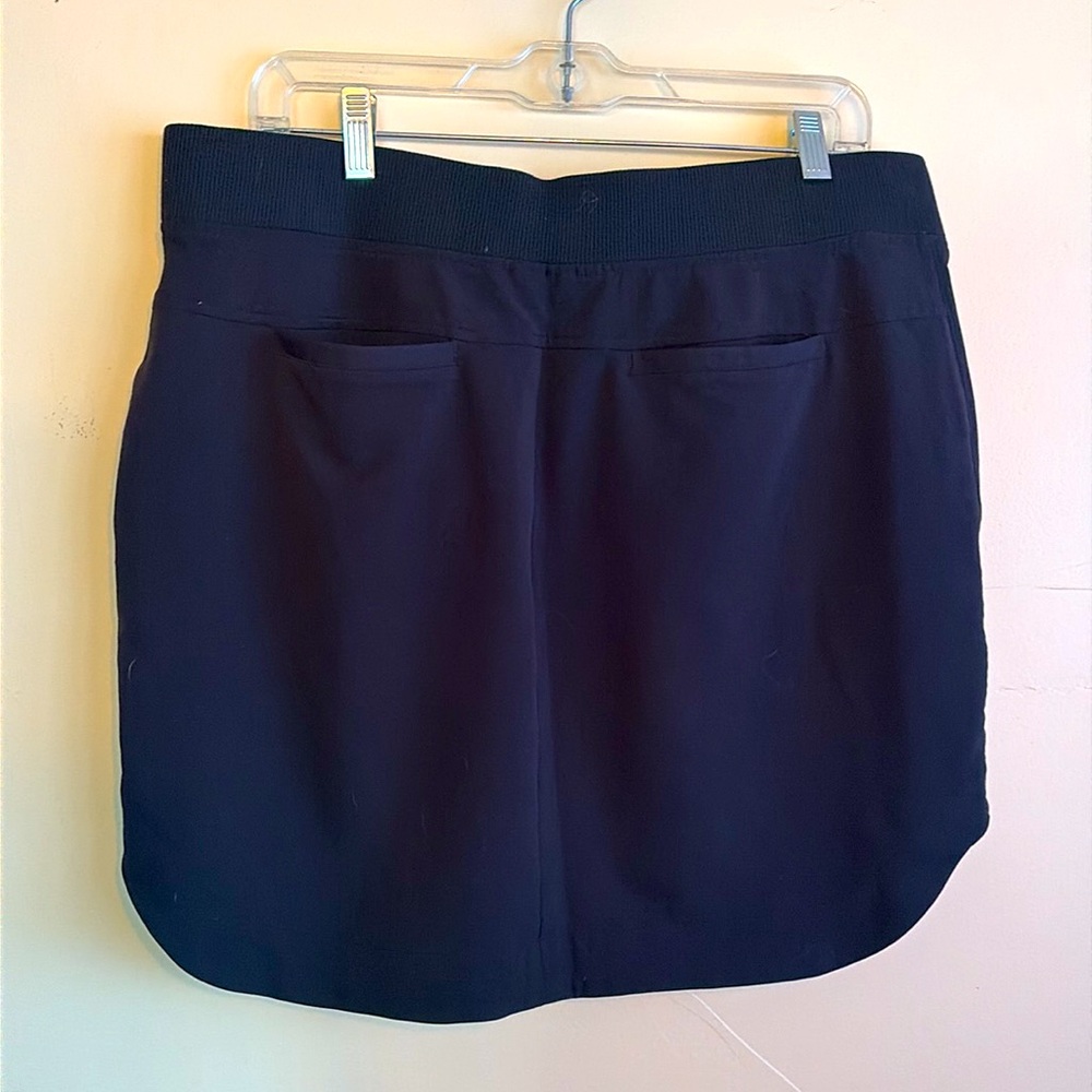 Athleta hiking skirt - Picture 3 of 4